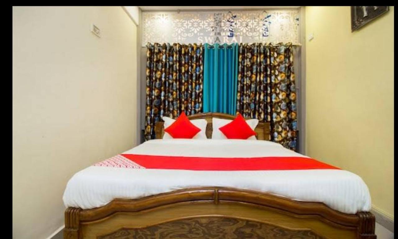 Hotel Swaraj Logde ปันเวล ภายนอก รูปภาพ
