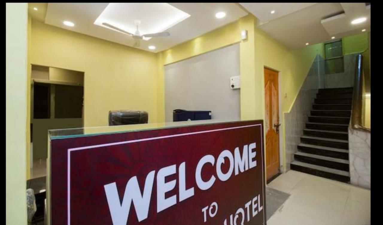 Hotel Swaraj Logde ปันเวล ภายนอก รูปภาพ