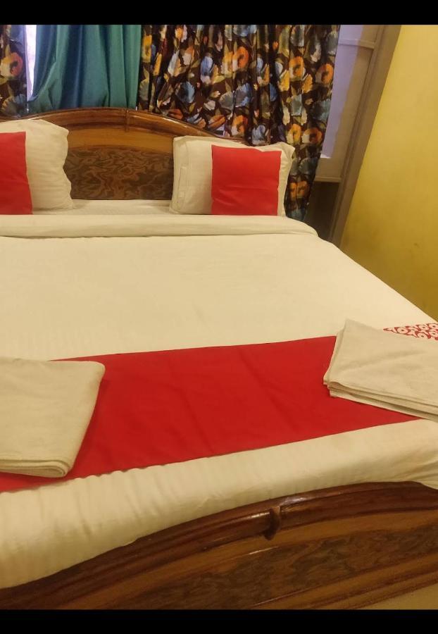 Hotel Swaraj Logde ปันเวล ภายนอก รูปภาพ